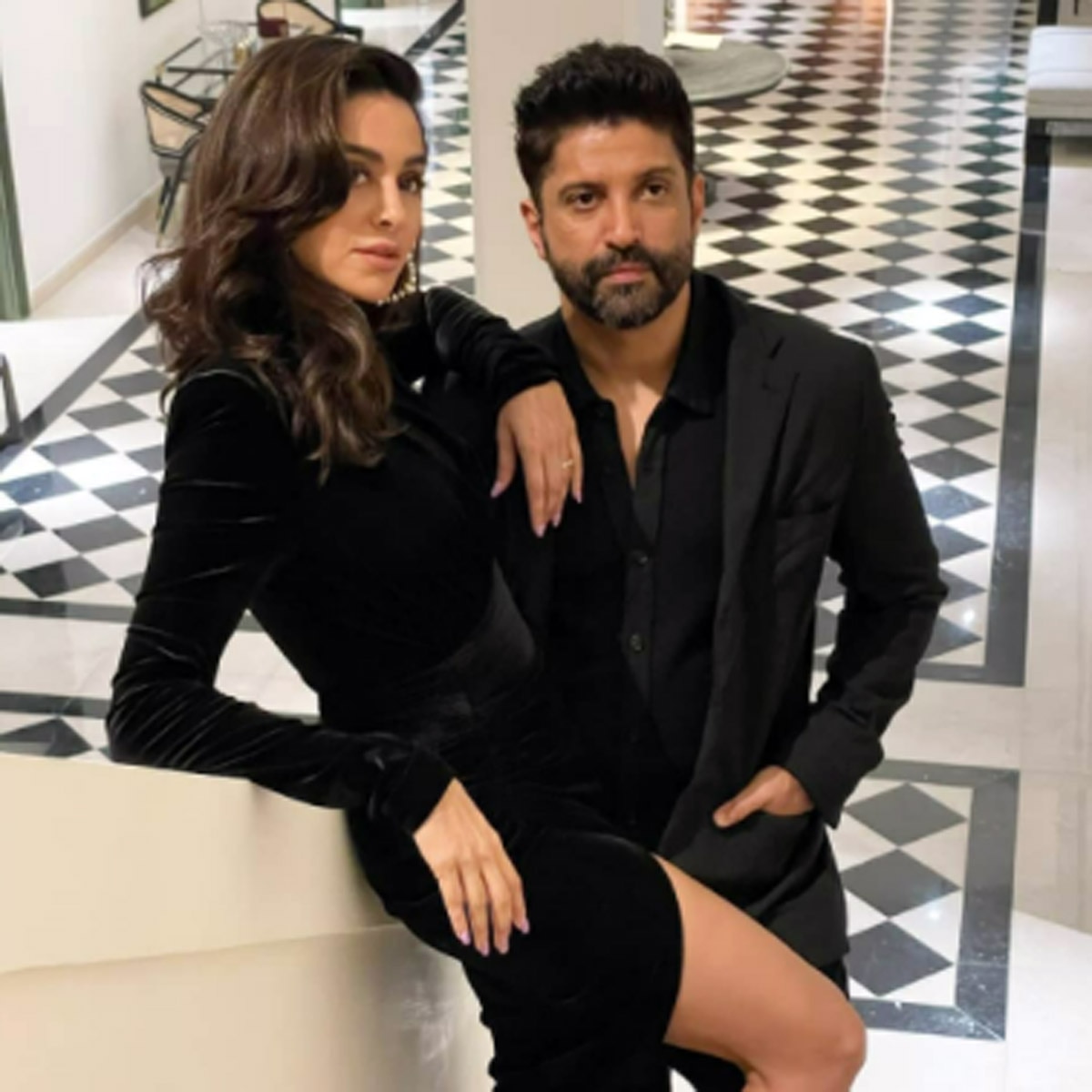 फरहान अख्तर और शिबानी दांडेकर