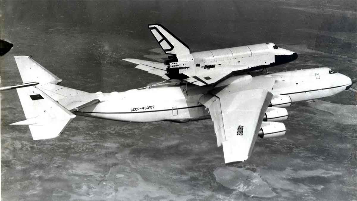 world's biggest Plane world's biggest Plane