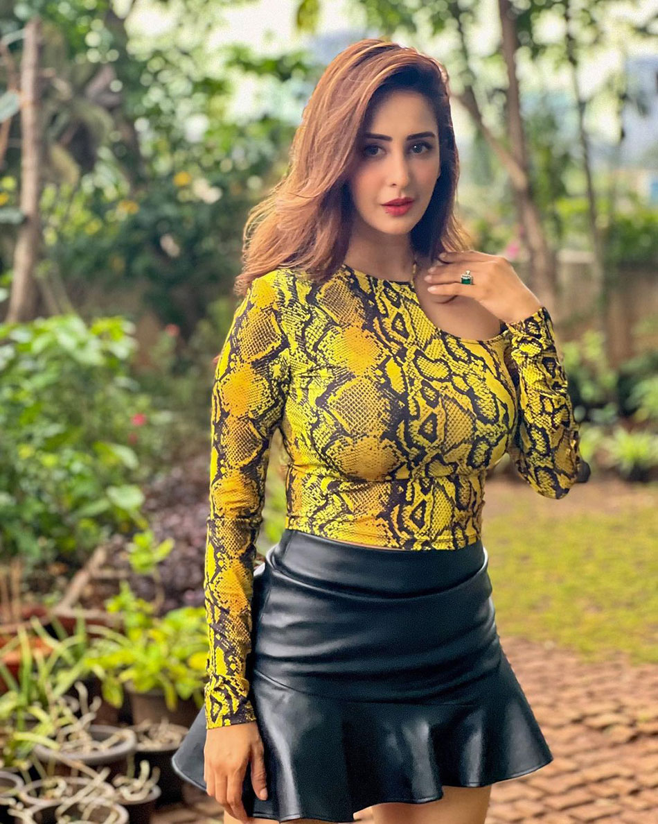 चाहत खन्ना