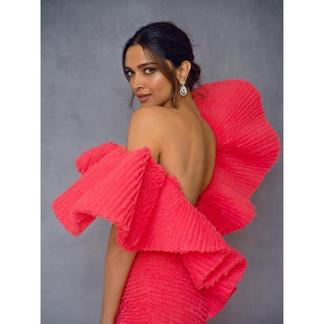 दीपिका पादुकोण