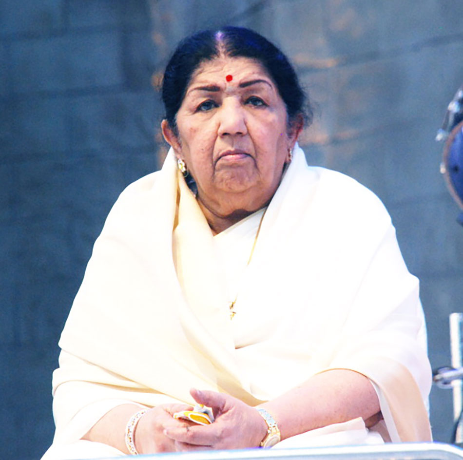 लता मंगेशकर 