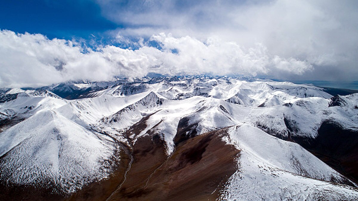 Mount Everest Glacier Melting