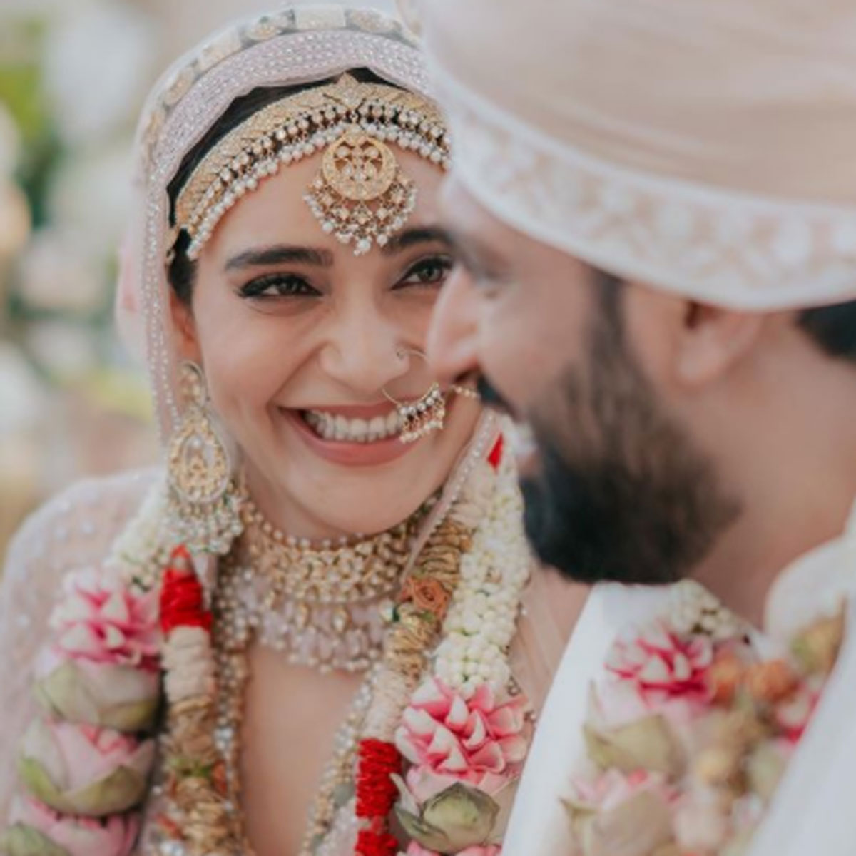 करिश्मा तन्ना-वरुण बंगेरा