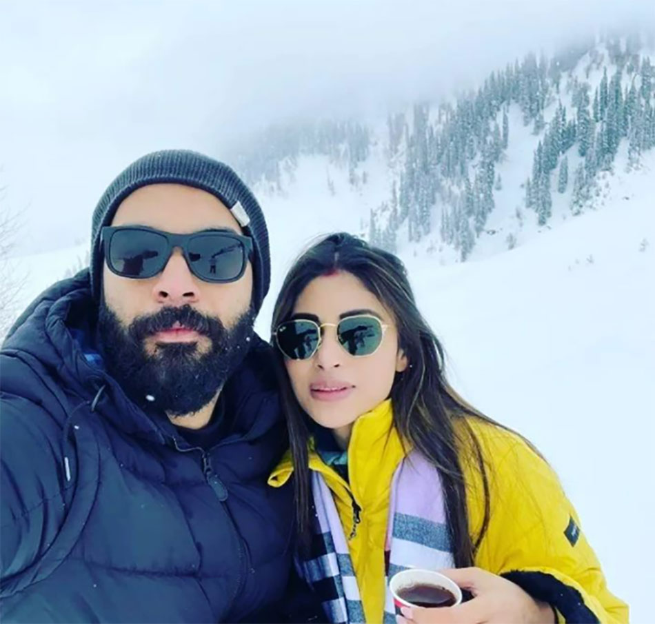 मौनी रॉय