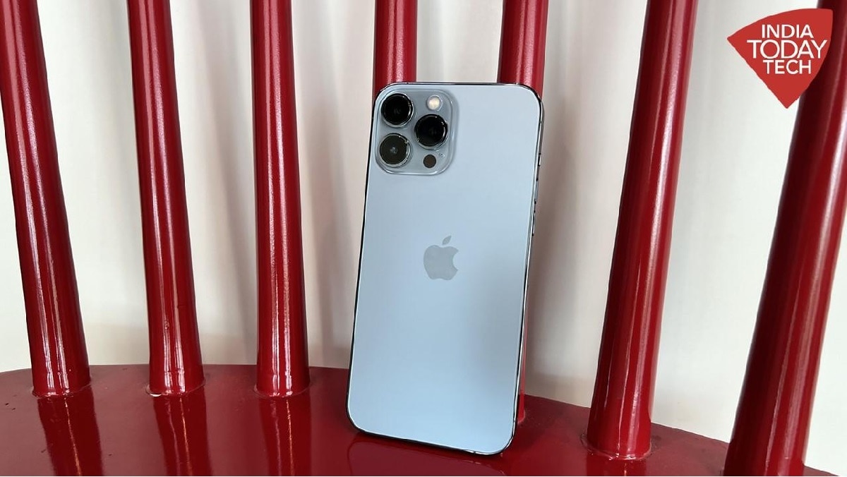 Samsung Galaxy S22 Ultra vs iPhone 13 Pro Max