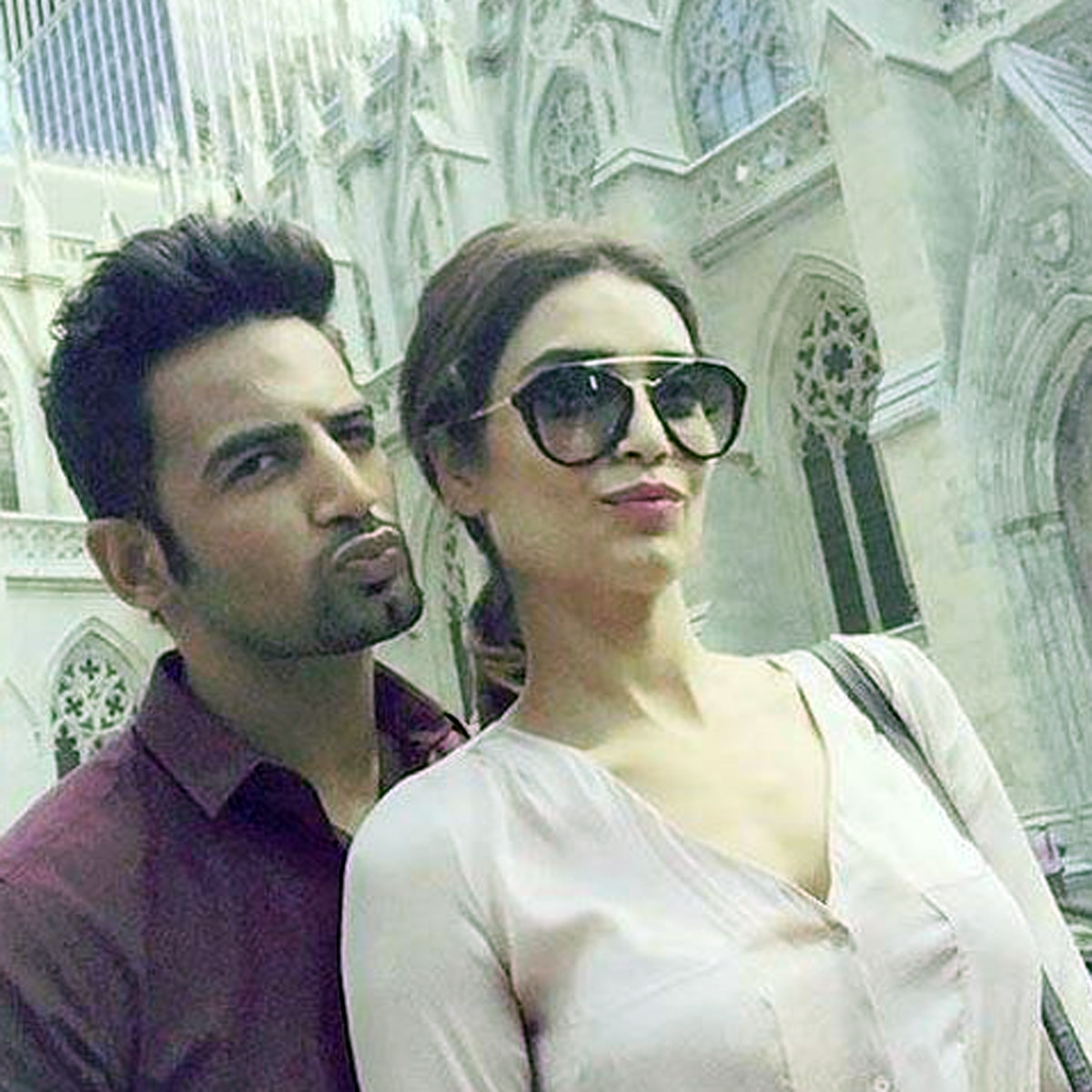 कर‍िश्मा तन्ना-उपेन पटेल