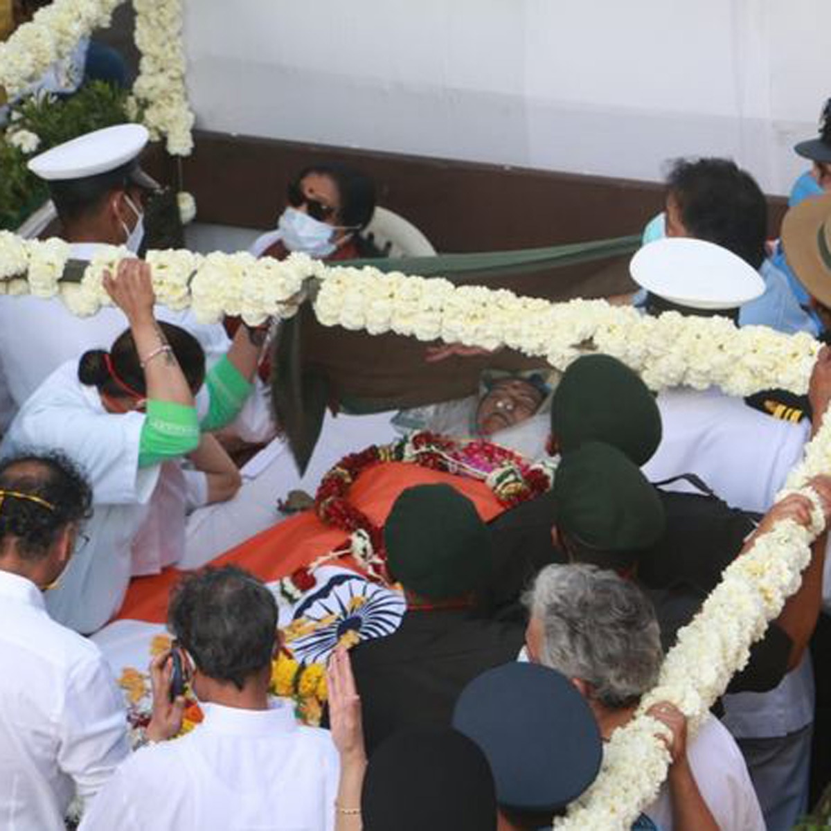 लता मंगेशकर का अंतिम दर्शन