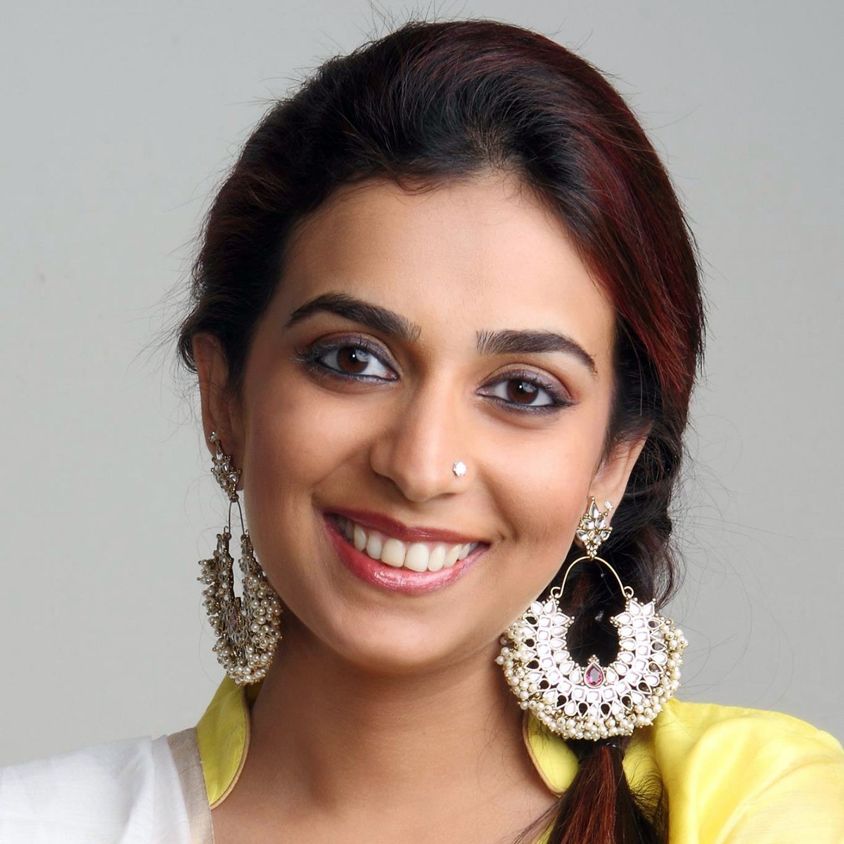 राधा मंगेशकर