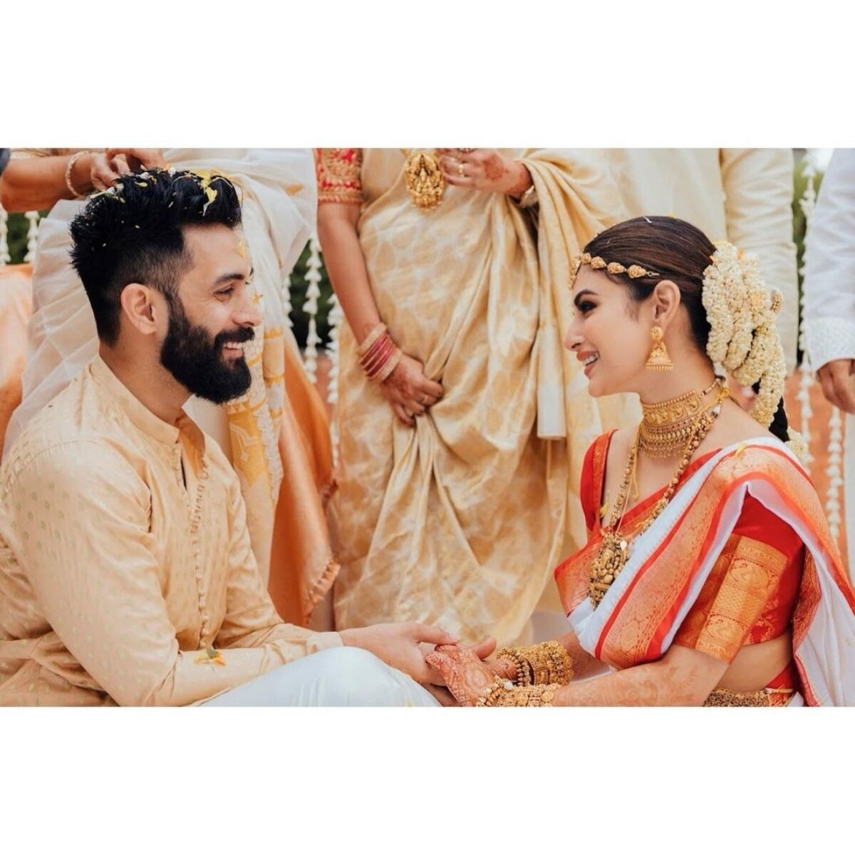 मौनी रॉय और सूरज नांबियार