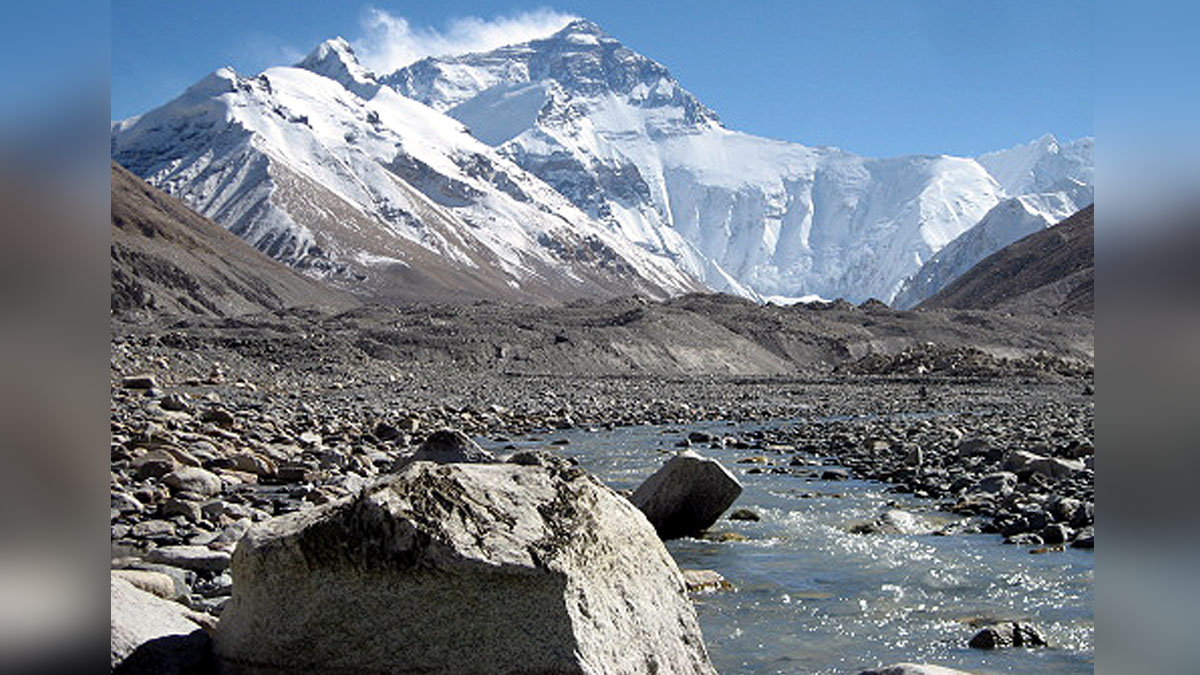 Mount Everest Glacier Melting