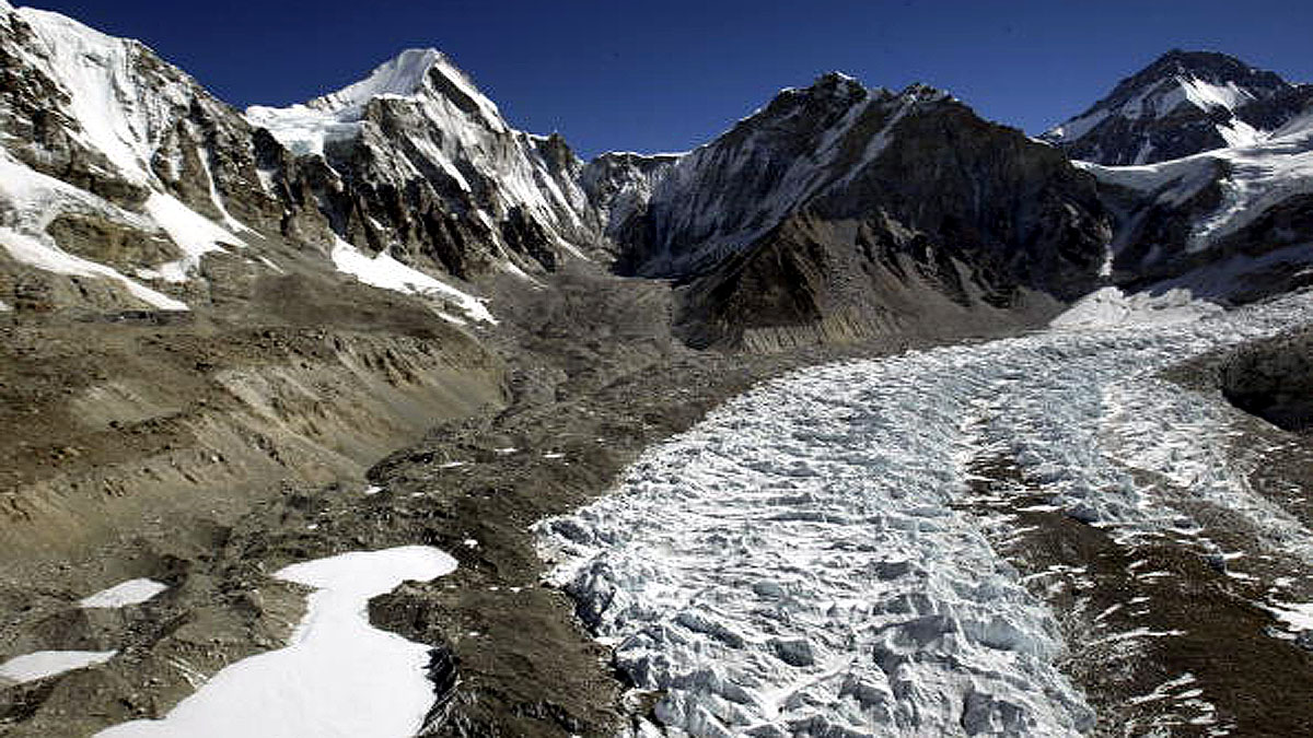 Mt. Everest Ice Loss 