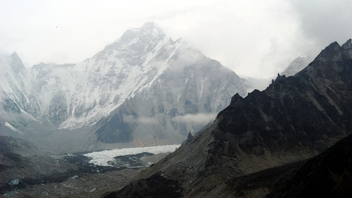 Mt. Everest Ice Loss 