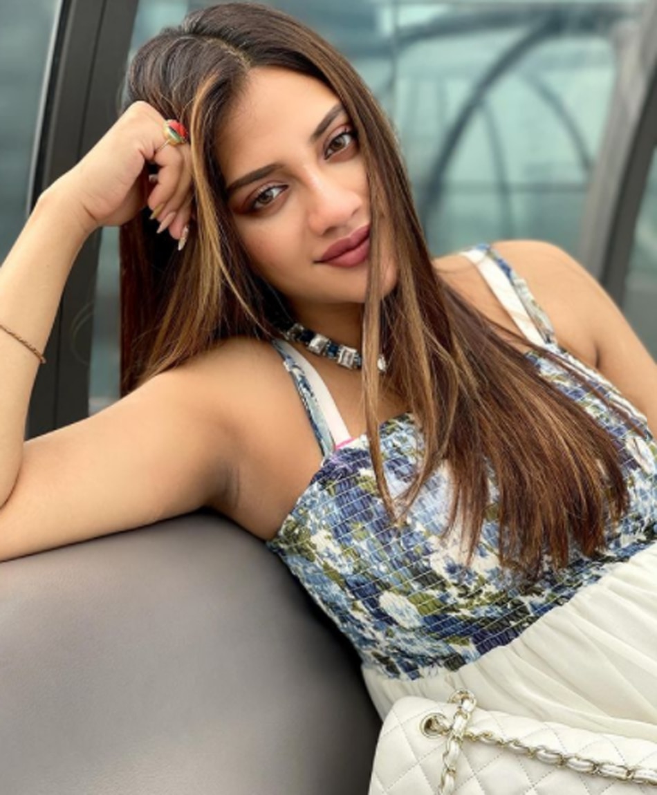  नुसरत जहां