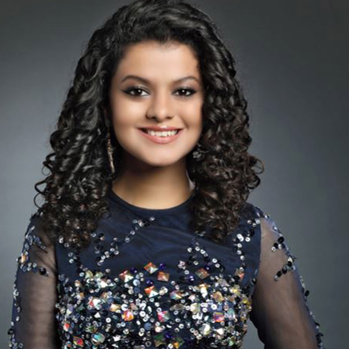 पलक मुच्छल