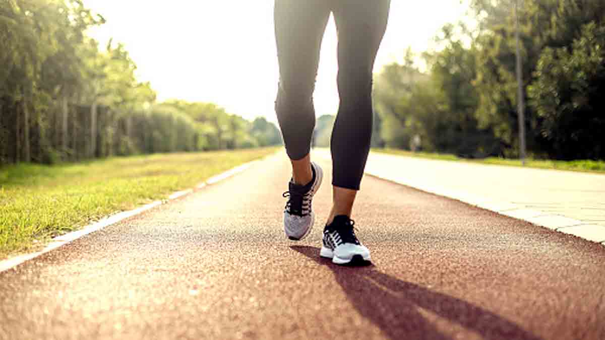 paralyzed men implant spinal cord