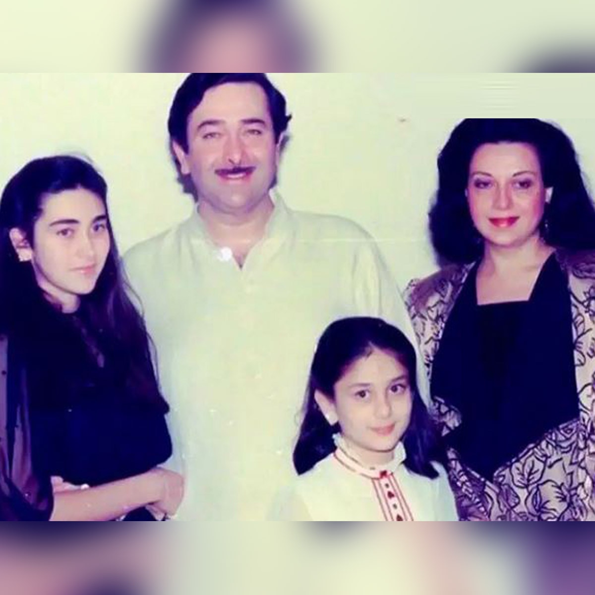 फैमिली संग रणधीर