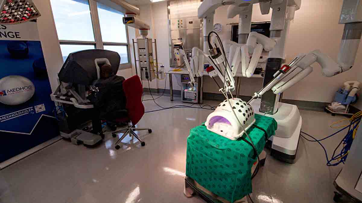 First Unassisted robotic surgery