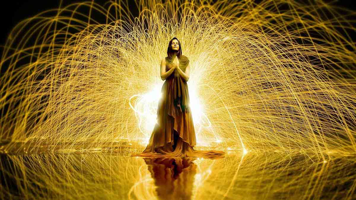 Scientists vs Spiritual Gurus