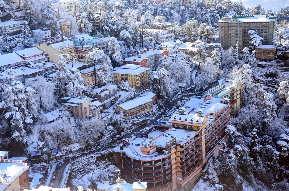 एयरपोर्ट के नजदीक भारत के ये 8 हिल स्टेशन