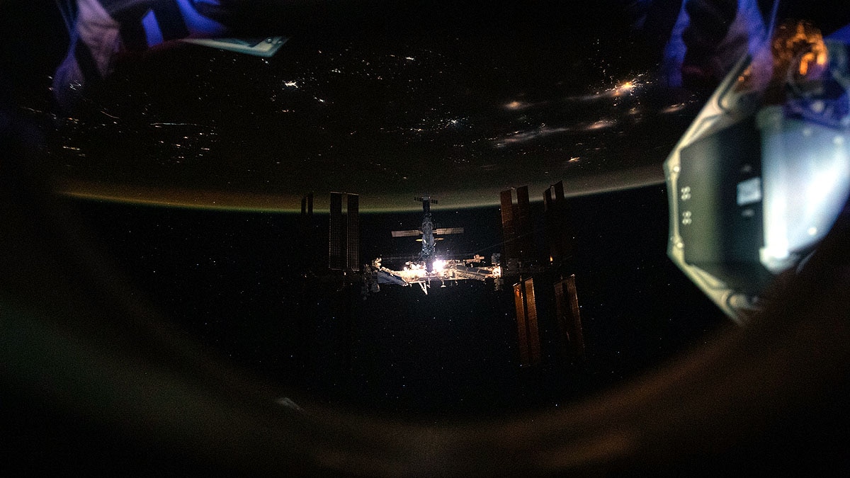 Space Station Plunge in Pacific