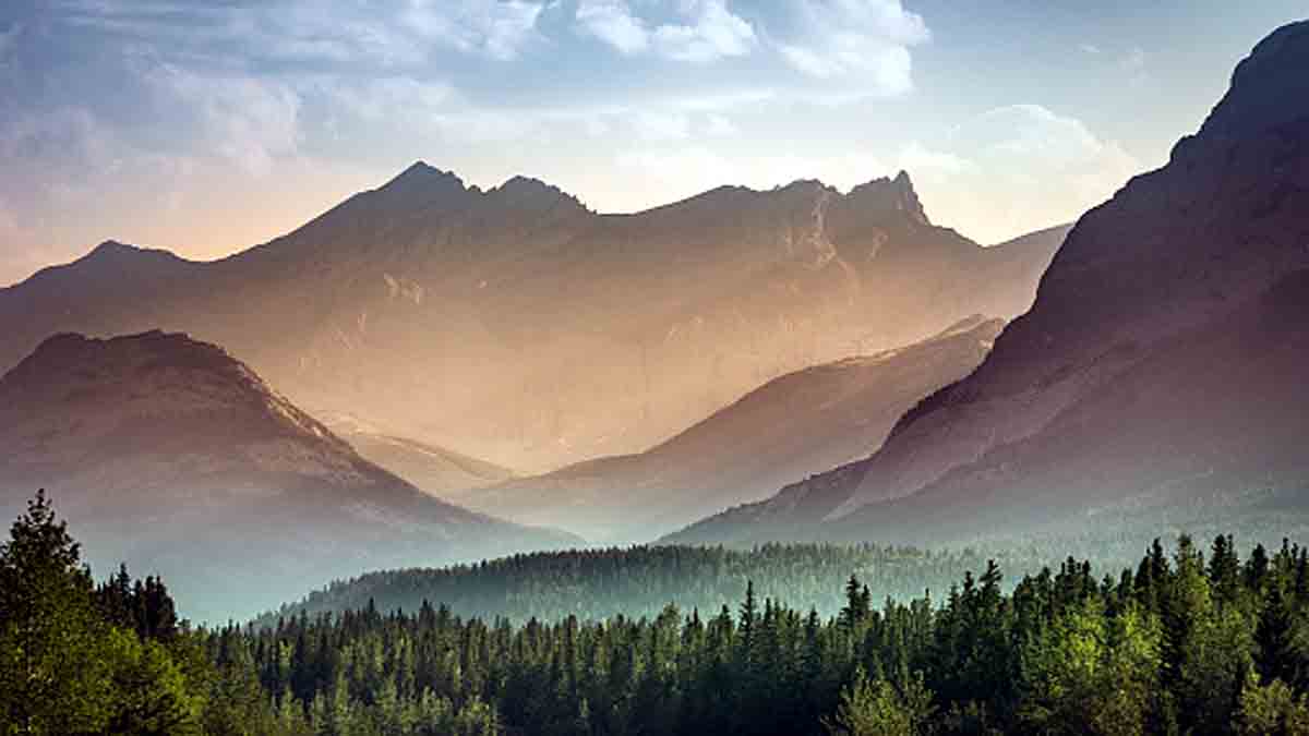 Supermountaines Found Earth