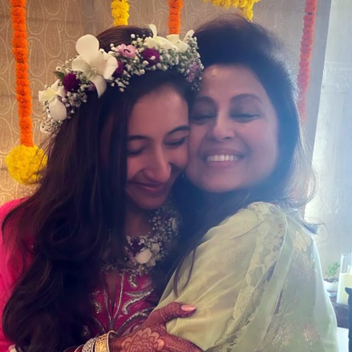 अनमोल अंबानी कृशा शाह