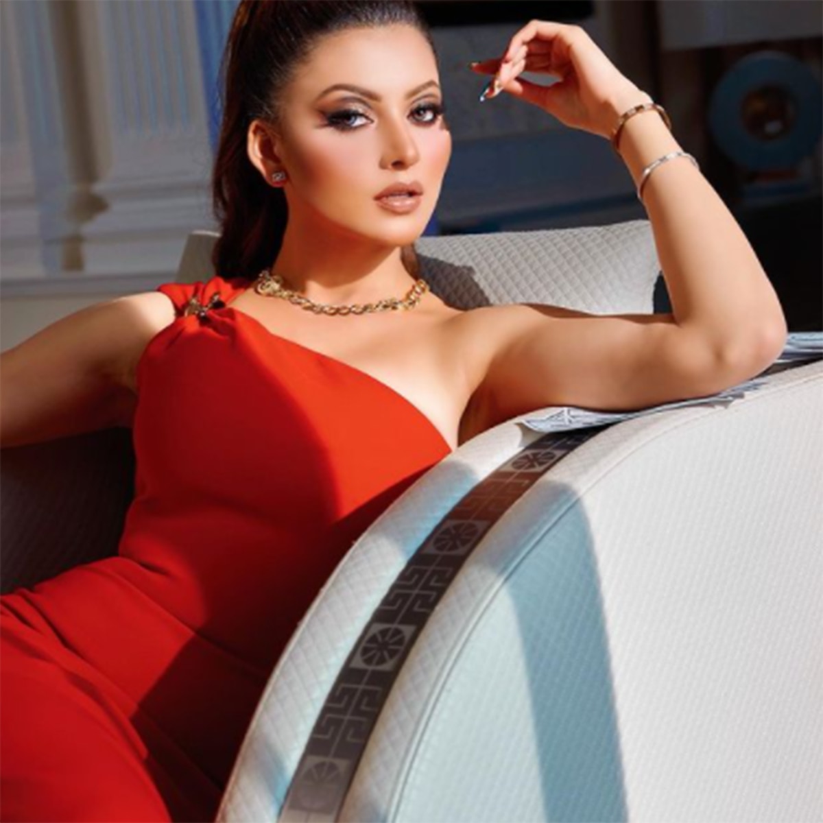 उर्वशी रौतेला