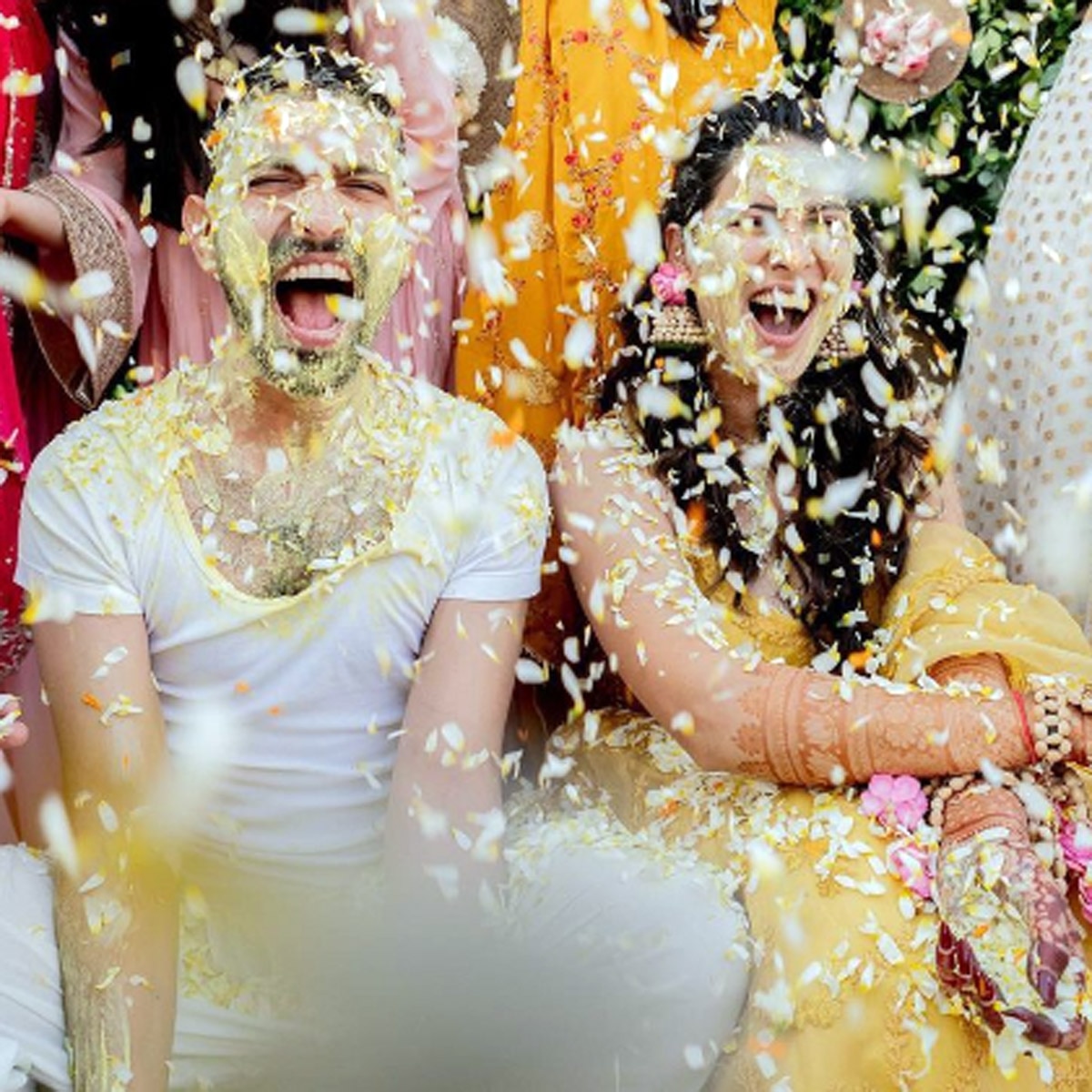 विक्रांत मैसी और शीतल ठाकुर