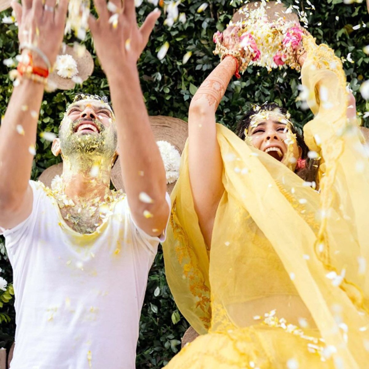 विक्रांत मैसी और शीतल ठाकुर