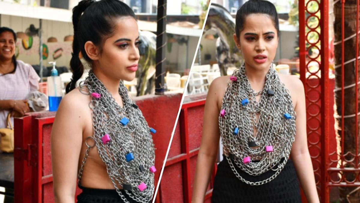  उर्फी जावेद