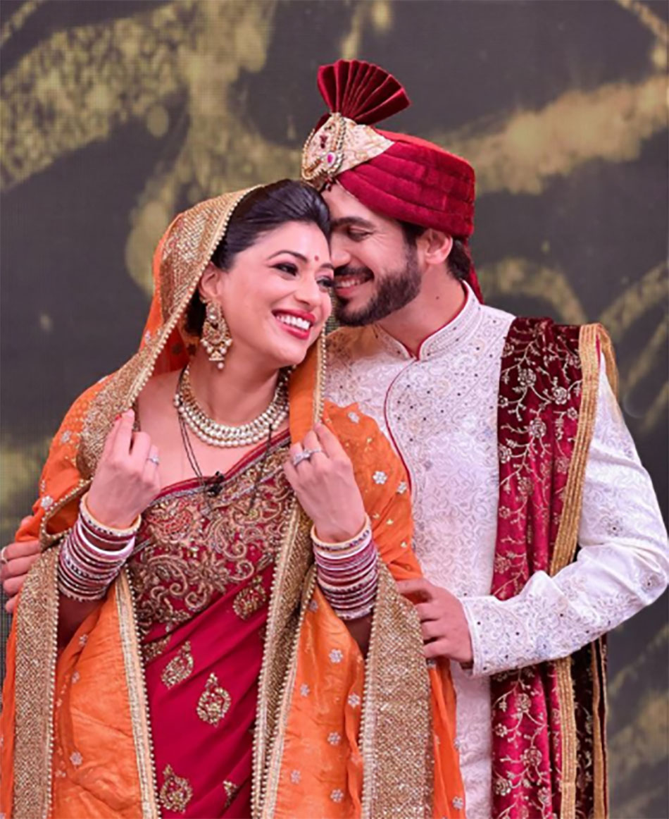 नेहा स्वामी, अर्जुन बिजलानी