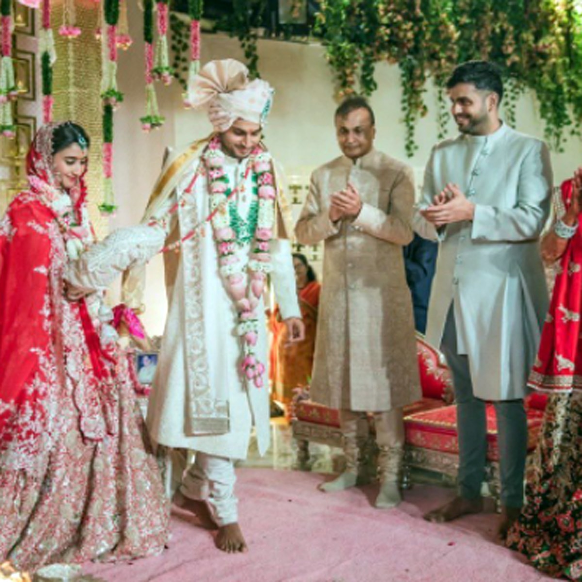 टीना अंबानी के बेटे की शादी