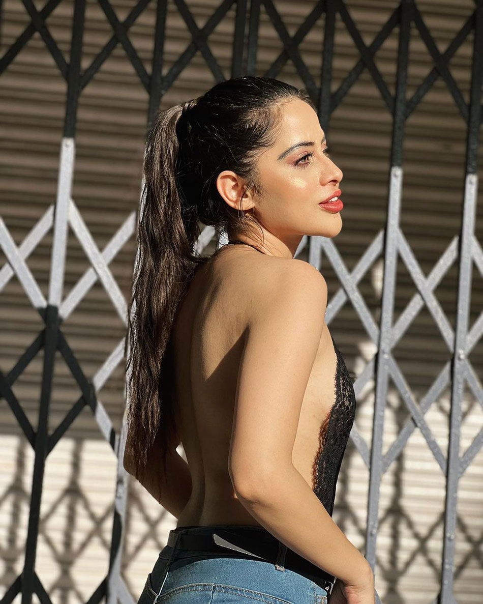 उर्फी जावेद