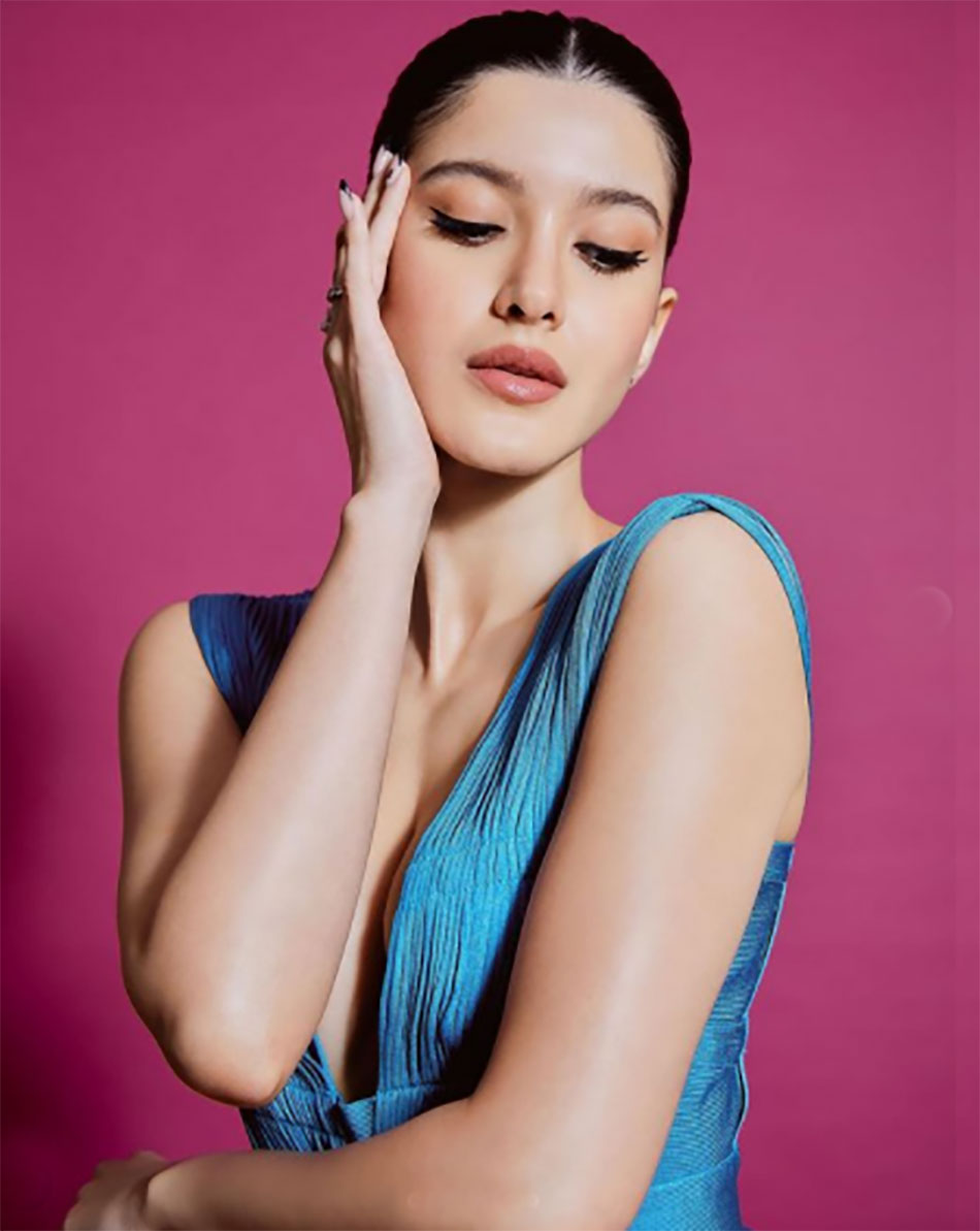  शनाया कपूर