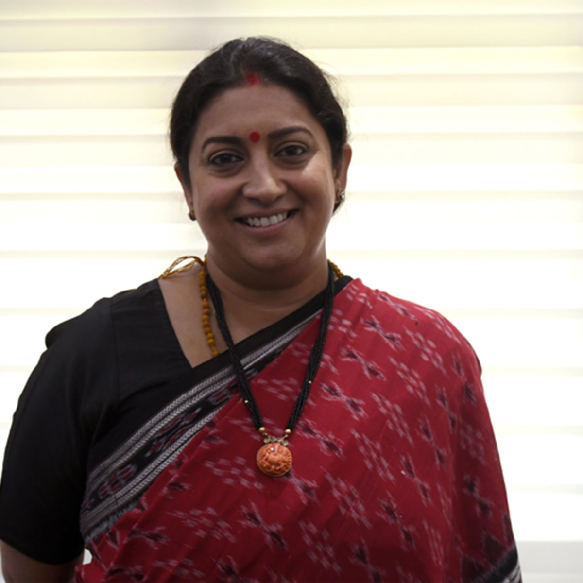 स्मृति ईरानी