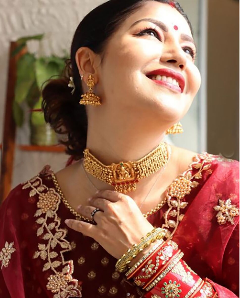  देबीना बनर्जी