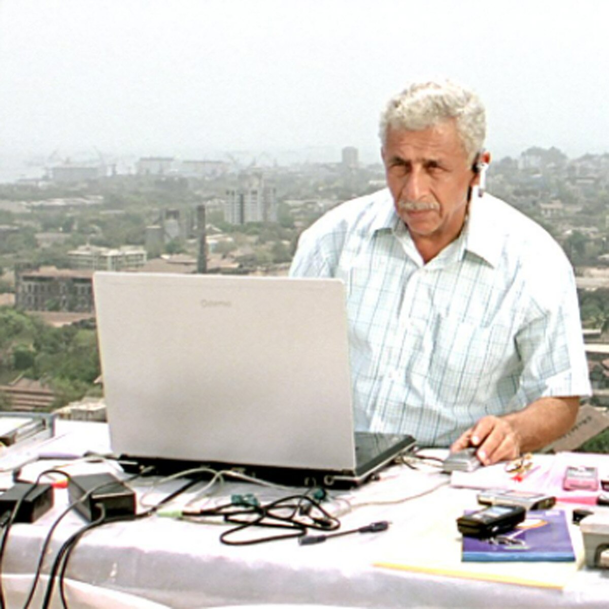 अ वेडनसडे 