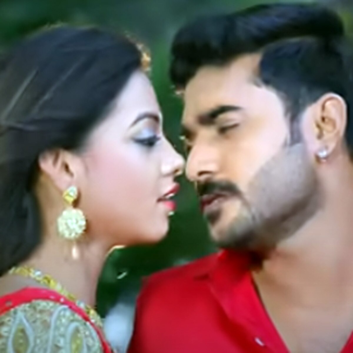 रक्षा गुप्ता, प्रदीप पांडे चिंटू