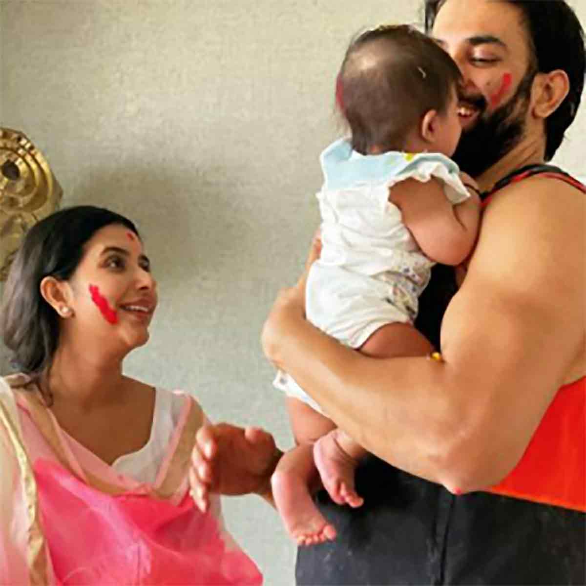 राजीव सेन, चारु असोपा