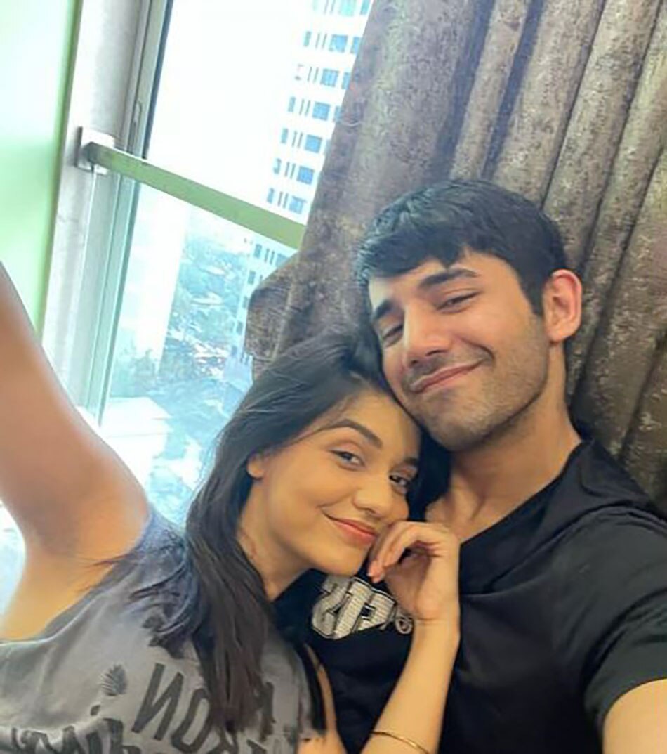 वरुण सूद, दिव्या अग्रवाल