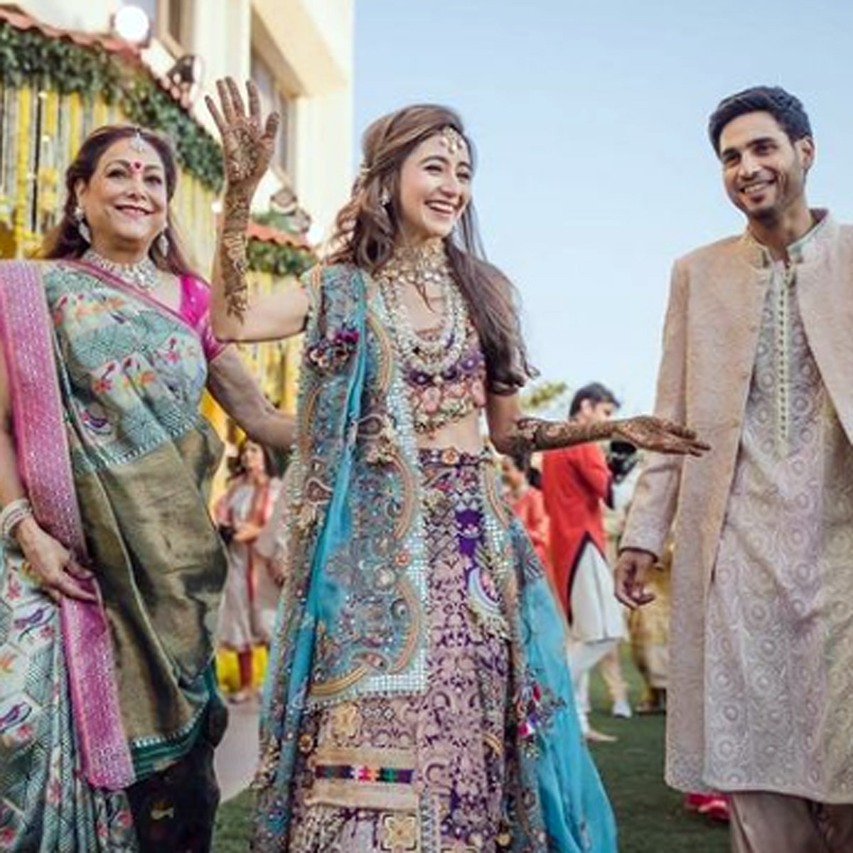 टीना अंबानी के बेटे की शादी