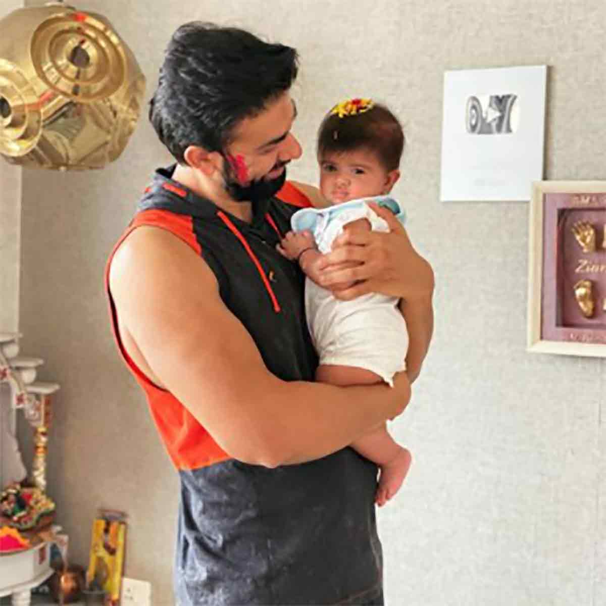 राजीव सेन, चारु असोपा