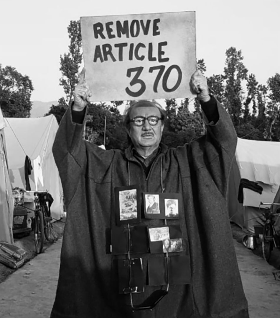  अनुपम खेर