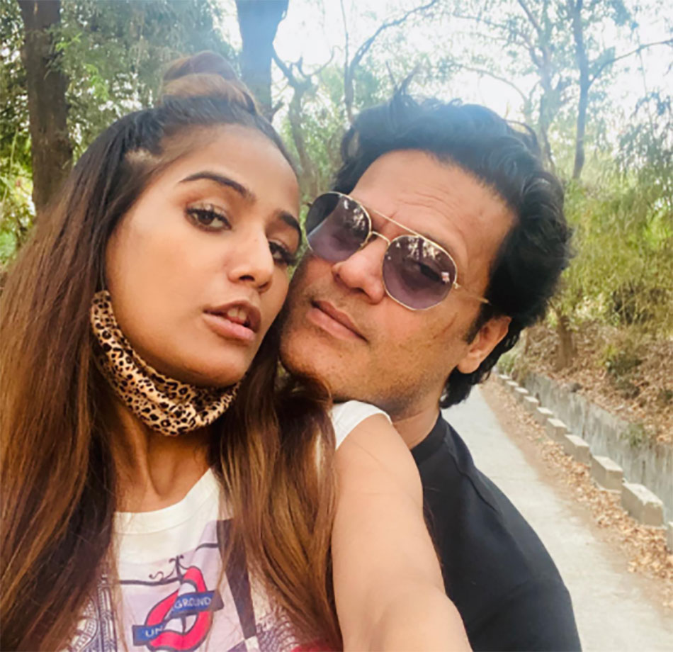  पूनम  पांडे