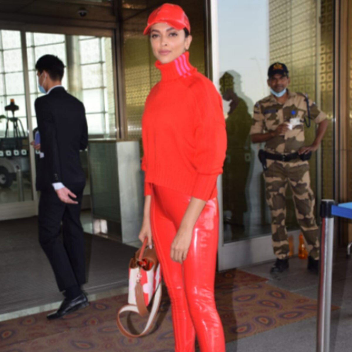 दीपिका पादुकोण