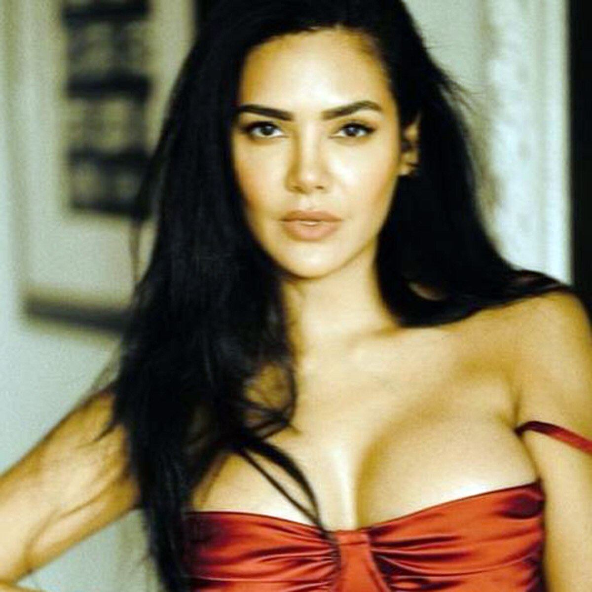 ईशा गुप्ता