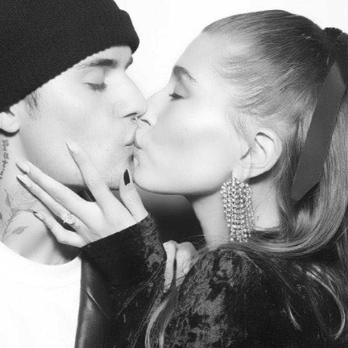 जस्टिन बीबर-हेली बीबर