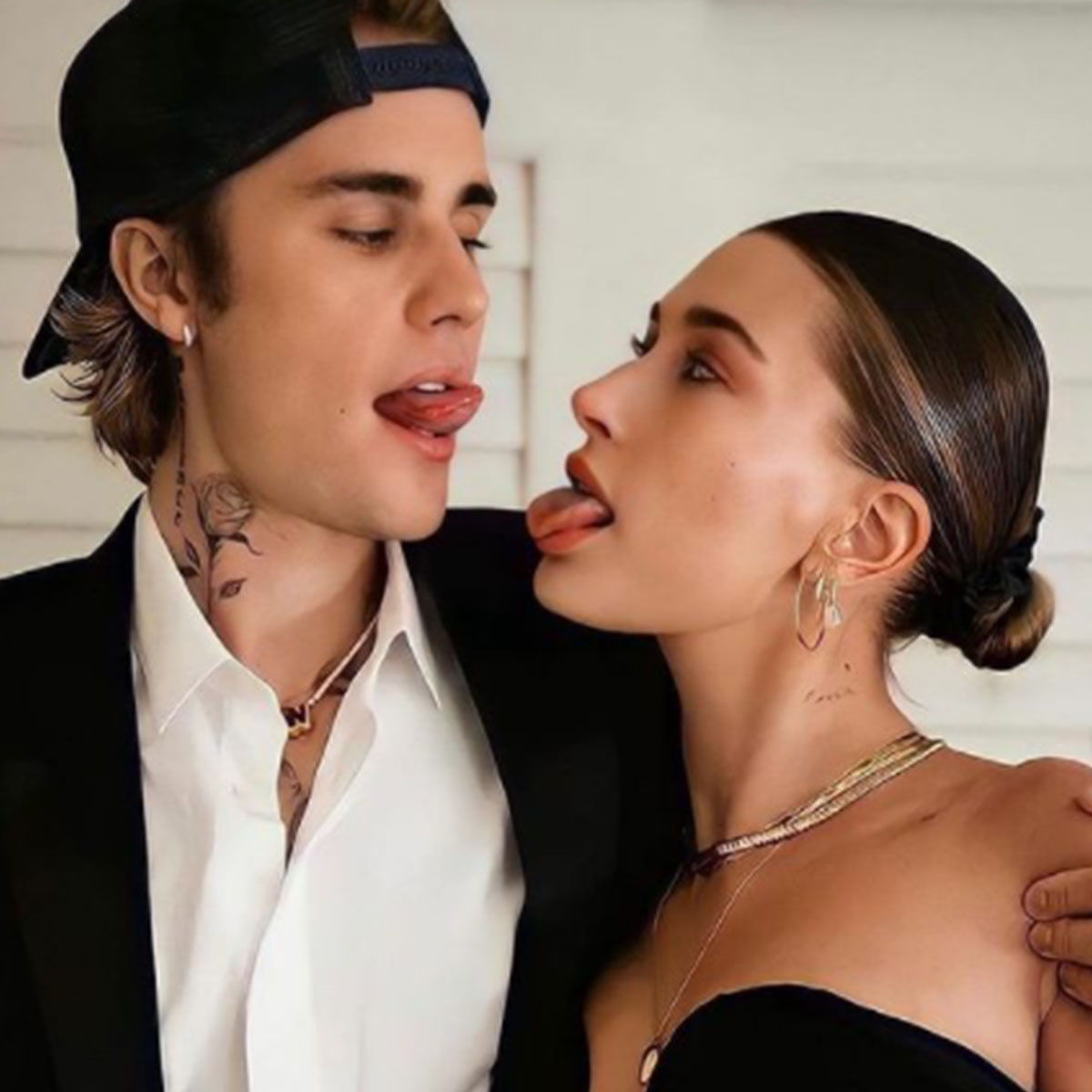 जस्टिन बीबर-हेली बीबर