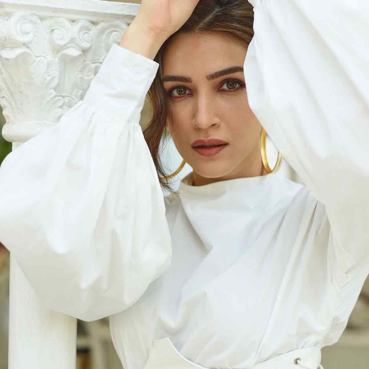 कृत‍ि सेनन 