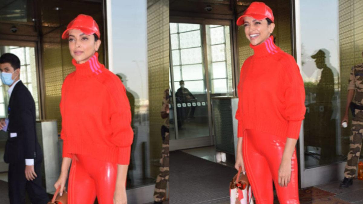 सिर से लेकर पैर तक Deepika Padukone का ब्राइट रेड लेटेक्स लुक, यूजर्स बोले- जोमैटो बॉय लग रही